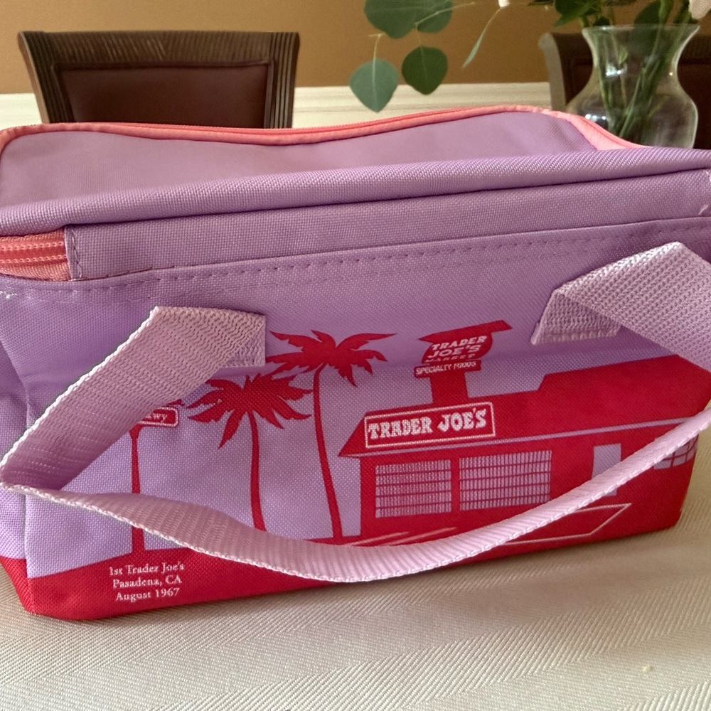 Trader Joe’s mini cooler bag NWT
